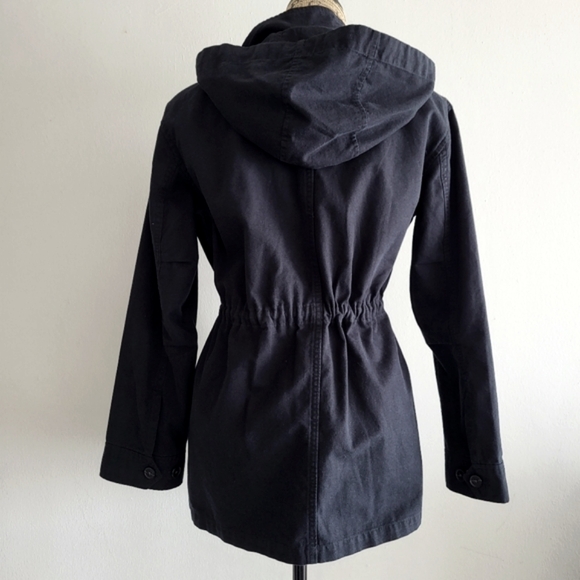 🎉HP! NWT Aritzia The Group Babaton Black Utility Nook Jacket - Picture 8 of 10